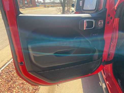 Used 2025 Jeep Wrangler Unlimited Sport S 4xe image 8