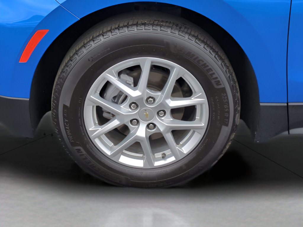 Certified 2024 Chevrolet Equinox LT FWD image 11