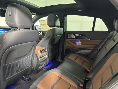 New 2026 Mercedes-Benz GLE 63 AMG S image 21