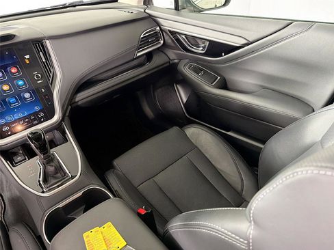 Used 2022 Subaru Outback Limited AWD/4WD image 27