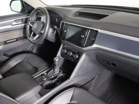 Used 2023 Volkswagen Atlas SEL Premium R-Line AWD/4WD image 31