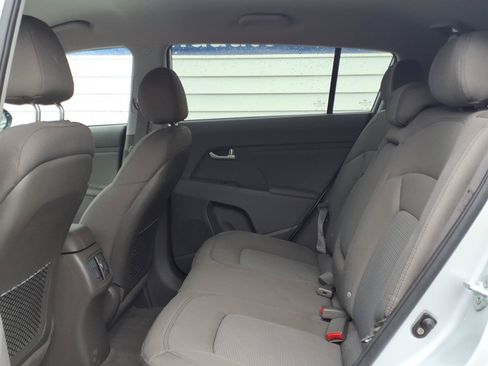 Used 2014 Kia Sportage LX FWD image 9