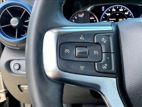 Used 2025 Chevrolet Blazer RS FWD image 20