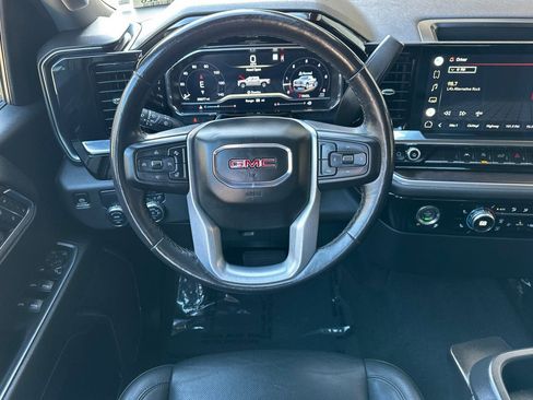 Certified 2022 GMC Sierra 1500 SLT image 17