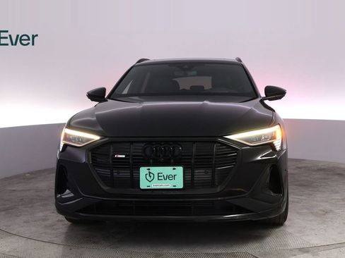 Used 2023 Audi e-tron Chronos w/ Chronos Package AWD/4WD image 12