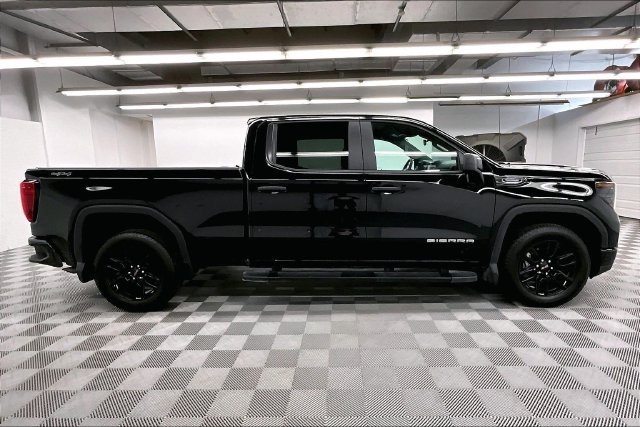 Used 2026 GMC Sierra 1500 Pro w/ Graphite Edition AWD/4WD image 14