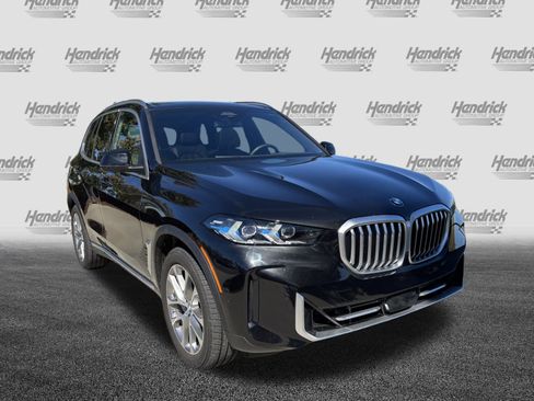 Certified 2025 BMW X5 xDrive40i image 2