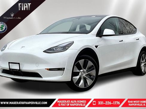 Used 2024 Tesla Model Y Long Range image 1