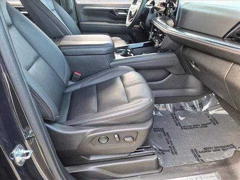 Used 2025 Chevrolet Tahoe RST w/ Comfort Package RWD image 19