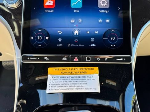 New 2026 Mercedes-Benz GLC 300 4MATIC image 17