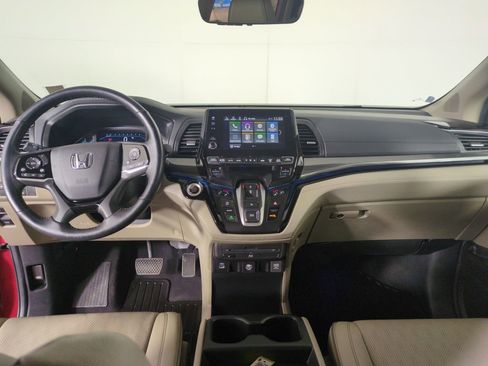 Used 2024 Honda Odyssey Elite image 16