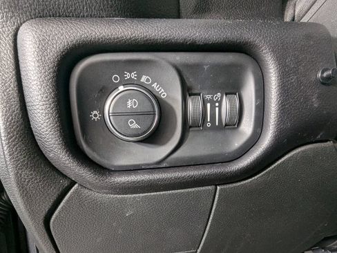 Used 2022 RAM 2500 Laramie AWD/4WD image 14