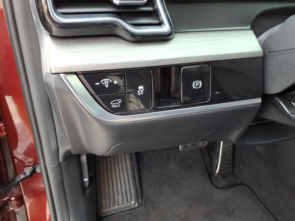 Used 2025 Kia Sportage X-Pro Prestige AWD/4WD image 17
