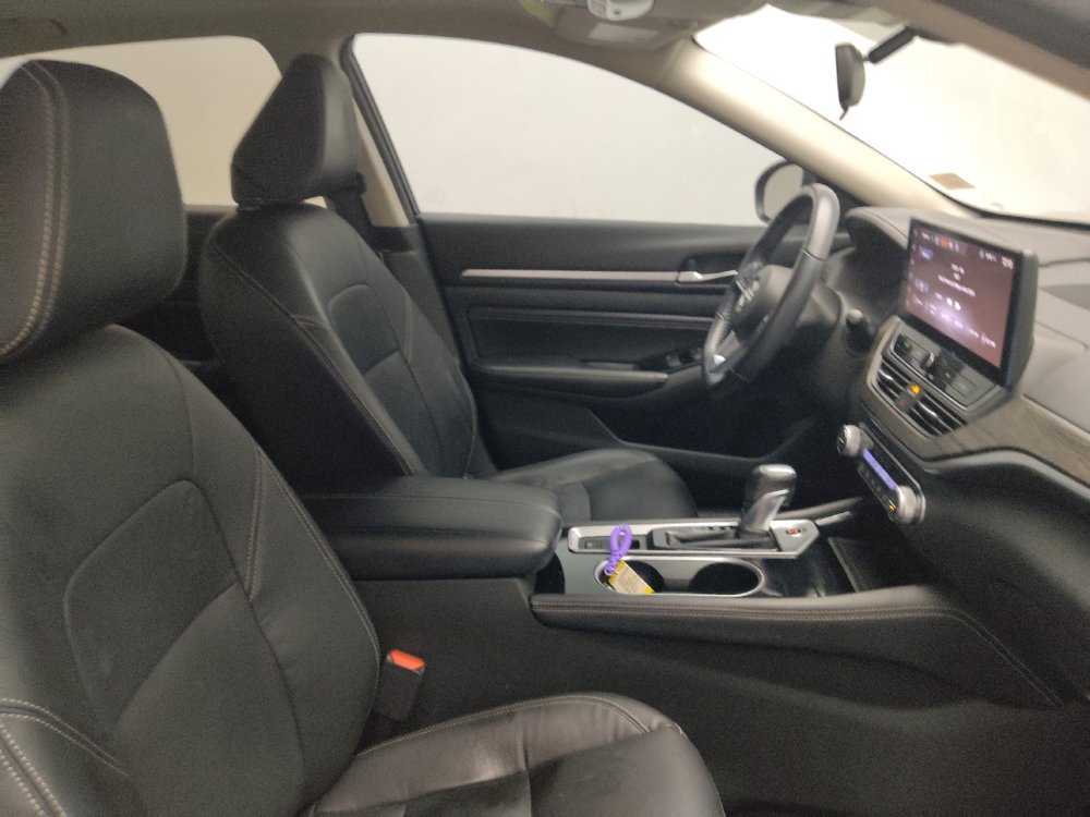 Used 2023 Nissan Altima 2.5 SL FWD image 21