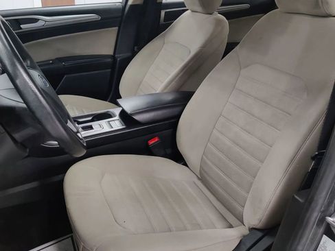 Used 2020 Ford Fusion S image 9