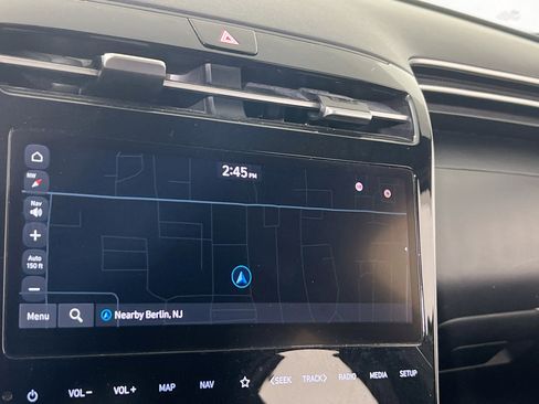 Used 2023 Hyundai Santa Cruz SEL Premium image 13