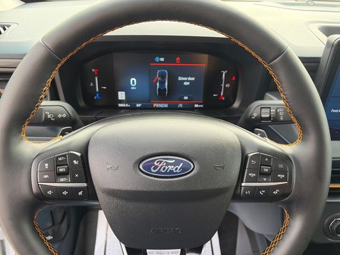Used 2025 Ford Maverick Tremor AWD/4WD image 17
