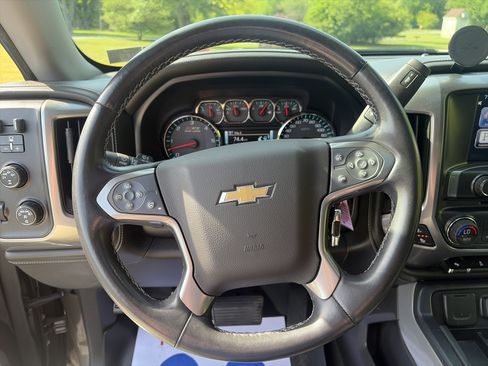 Used 2015 Chevrolet Silverado 1500 LTZ Z71 w/ LTZ Plus Package AWD/4WD image 32