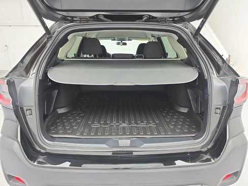 Used 2023 Subaru Outback Premium AWD/4WD image 44