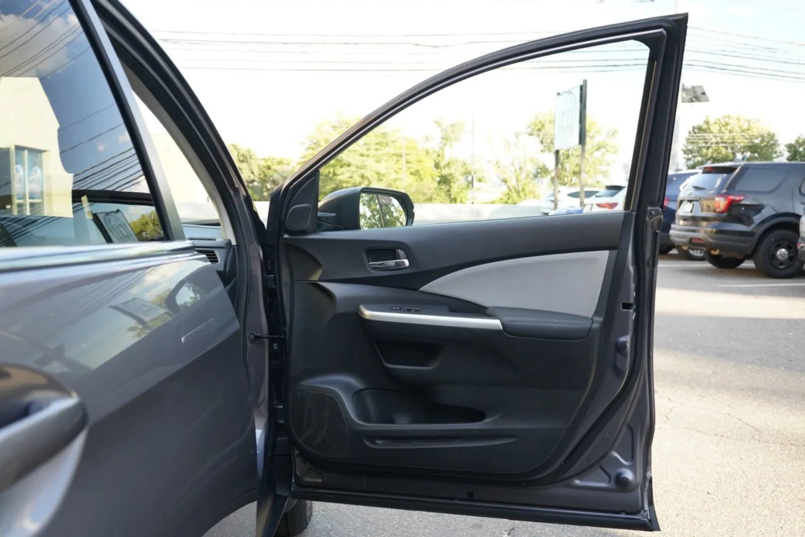 Used 2016 Honda CR-V Touring image 33