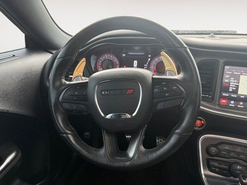 Used 2018 Dodge Challenger T/A image 10