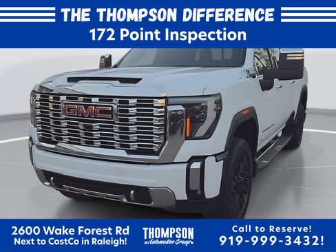 Used 2024 GMC Sierra 2500 Denali w/ Denali Reserve Package AWD/4WD image 7