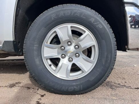 Used 2018 Chevrolet Silverado 1500 LT image 21