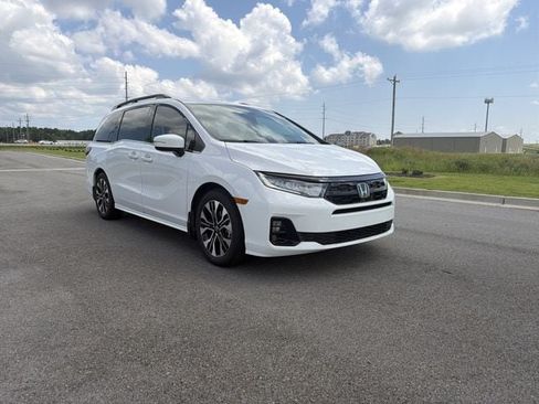 Used 2026 Honda Odyssey Elite image 7
