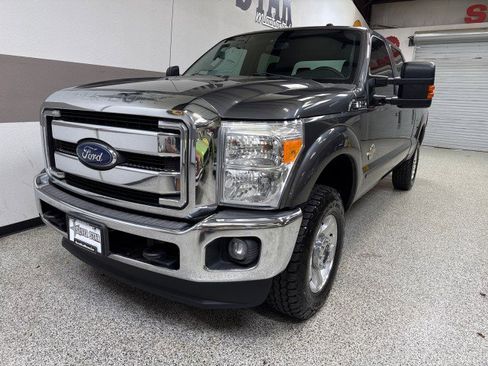 Used 2015 Ford F250 XLT w/ XLT Value Package image 3
