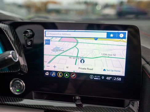 Used 2023 Chevrolet Corvette Stingray Premium Conv w/ Z51 Performance Package image 16