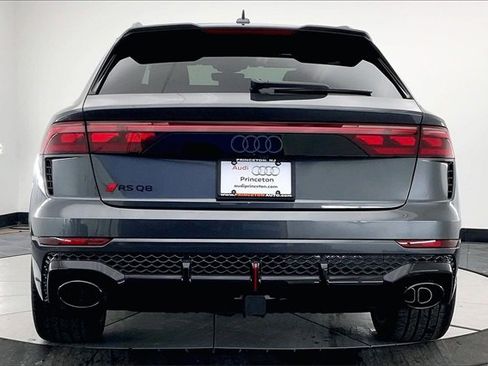 New 2026 Audi RS Q8 performance image 5