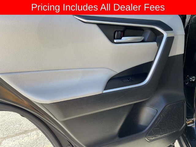Used 2023 Toyota RAV4 XLE w/ Convenience Package AWD/4WD image 16