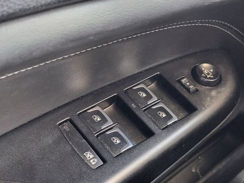 Used 2016 Cadillac SRX Premium w/ Midnight Edition Package FWD image 22