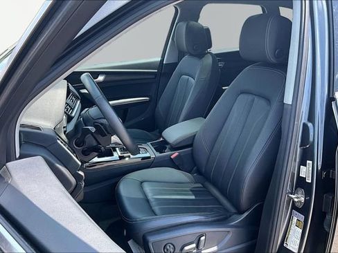 Used 2023 Audi Q5 2.0T Premium Plus w/ Premium Plus Package AWD/4WD image 27