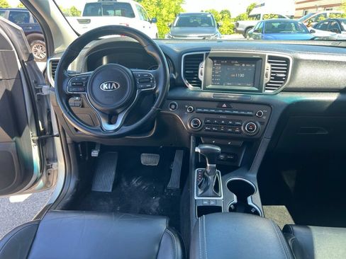 Used 2017 Kia Sportage EX FWD image 16