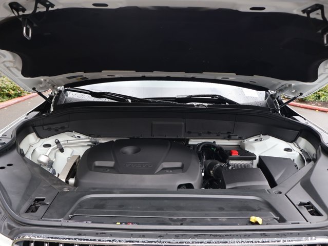 Used 2020 Volvo XC90 T5 Momentum AWD/4WD image 28