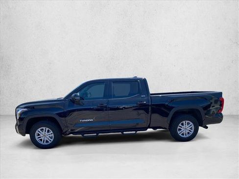 Used 2024 Toyota Tundra SR5 w/ SR5 Premium Package AWD/4WD image 9