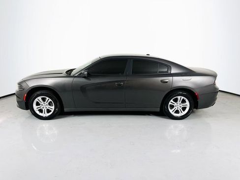 Used 2020 Dodge Charger SXT RWD image 6