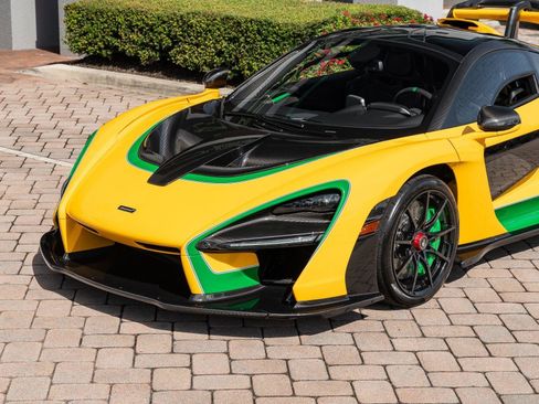 Used 2019 McLaren Senna image 7