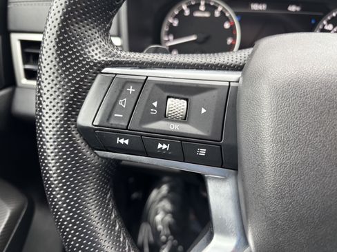 Used 2024 Mitsubishi Outlander SE image 15