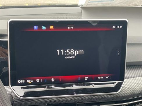 New 2026 Volkswagen GTI SE image 10