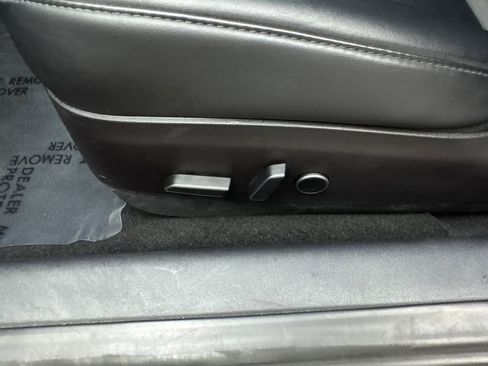 Used 2023 Tesla Model 3 Standard Range image 28