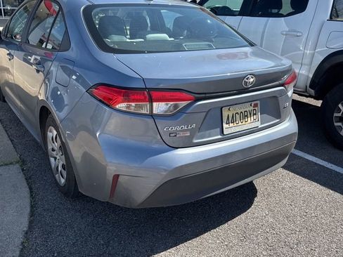 Used 2023 Toyota Corolla LE image 9