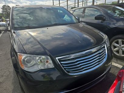 Used 2016 Chrysler Town & Country Limited Platinum