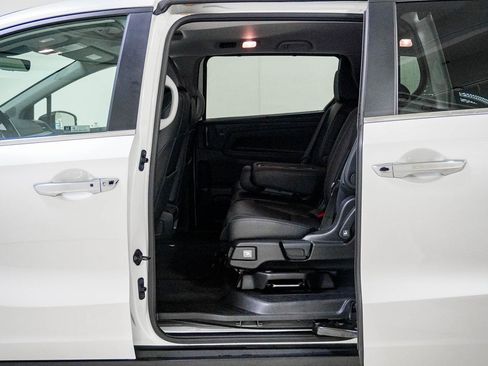 Certified 2023 Honda Odyssey EX-L image 38