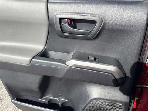 Used 2021 Toyota Tacoma SR image 13