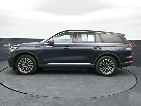 Used 2023 Lincoln Aviator Reserve w/ Equipment Group 201A AWD/4WD image 4