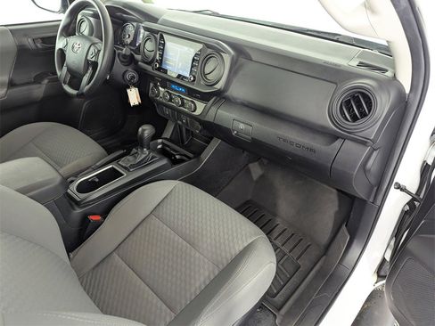 Used 2023 Toyota Tacoma SR image 33