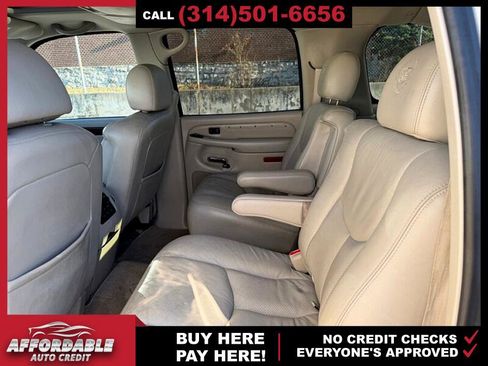 Used 2005 Cadillac Escalade ESV Base image 11