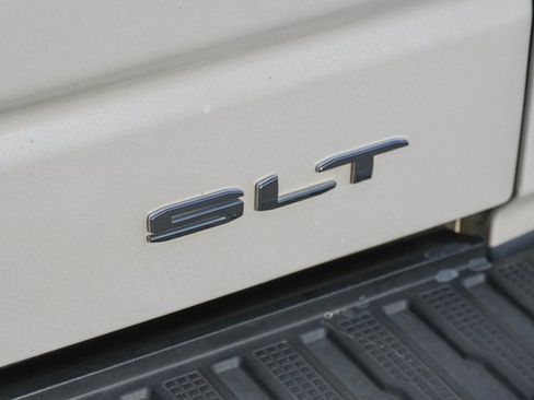 Used 2023 GMC Sierra 1500 SLT w/ SLT Premium Package image 9